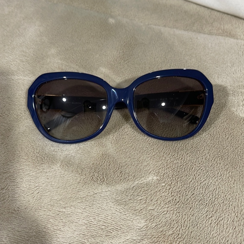 Tory Burch shades